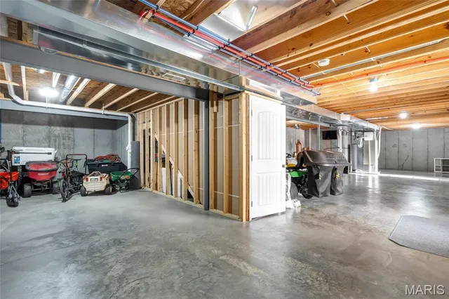 $389,900 | 29493 Walnut View Drive, Wright City, MO 63390