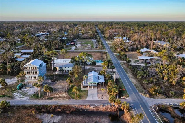 $549,900 | 201 1st Avenue North, Steinhatchee, FL 32359