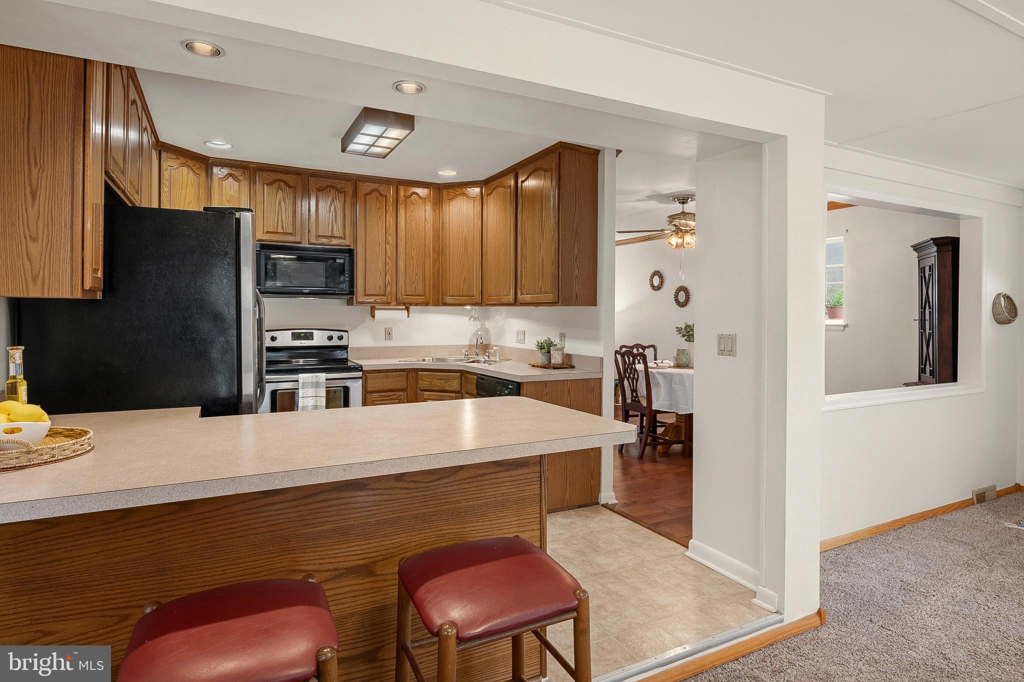 1544 Manor View Road Davidsonville, MD 21035 - Photo 9 of 34 Kitchen