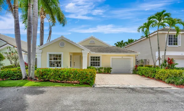 $575,000 | 28 Admirals Court, Palm Beach Gardens, FL 33418
