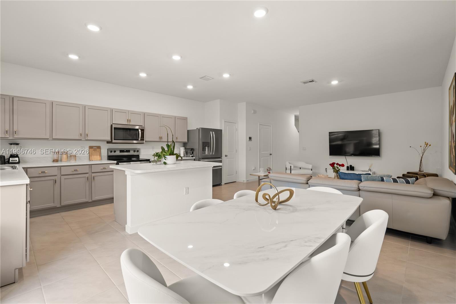 848 Northwest 3rd Street Pompano Beach, FL 33060 - Photo 17 of 35