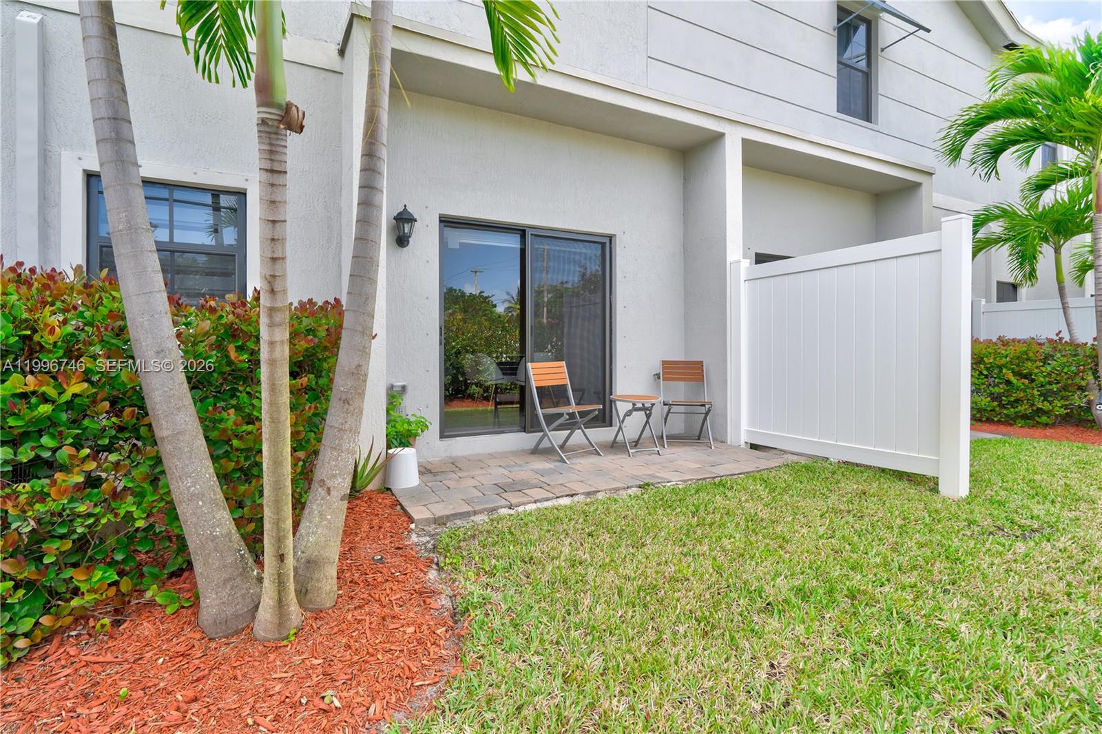 848 Northwest 3rd Street Pompano Beach, FL 33060 - Photo 32 of 35