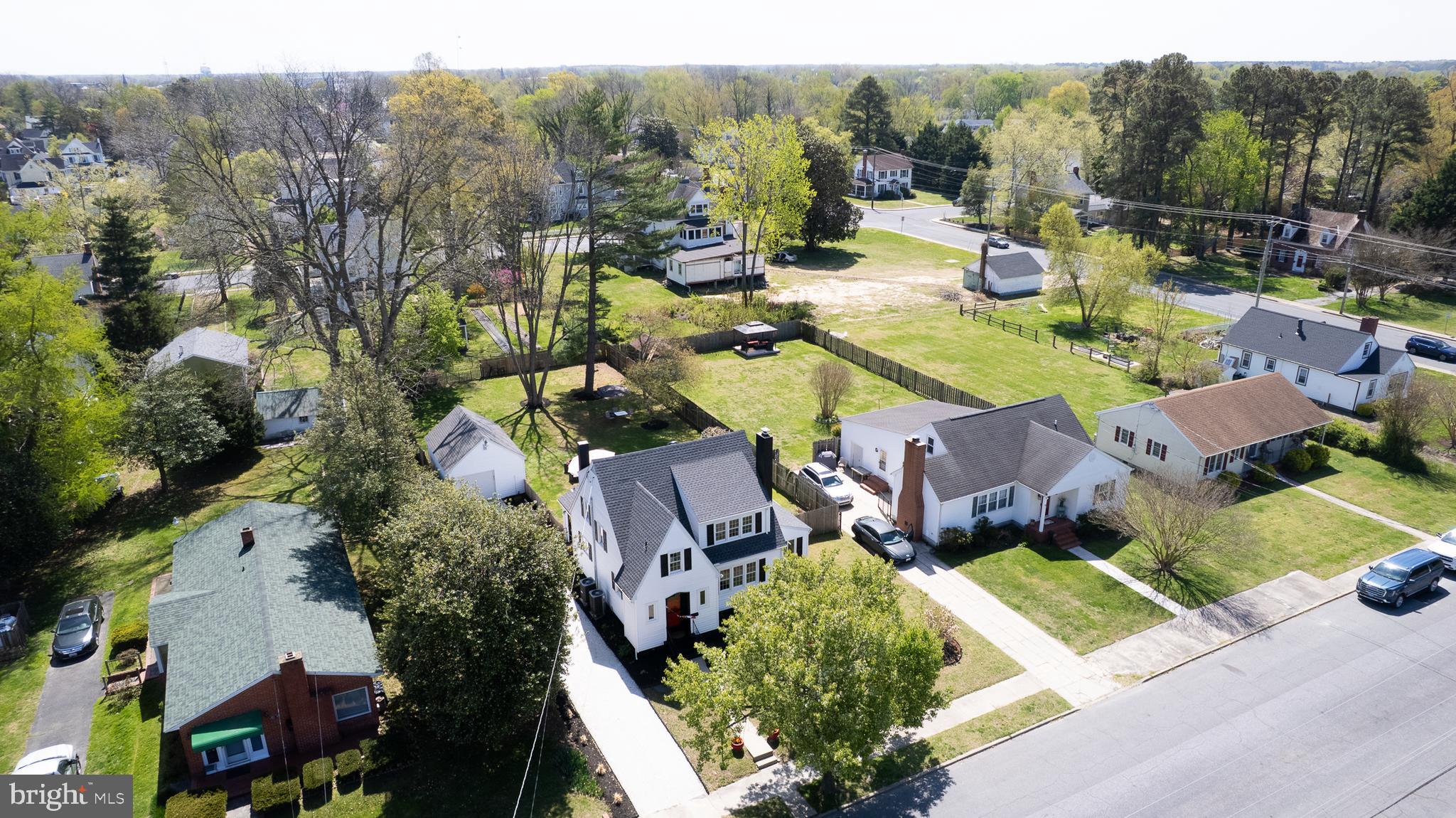 310 Talbot Avenue Cambridge, MD 21613 - Photo 58 of 68 an aerial view of a house with a garden