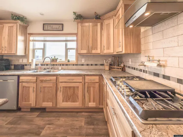 $649,900 | 88 Van Vleet Lane, Lander, WY 82520