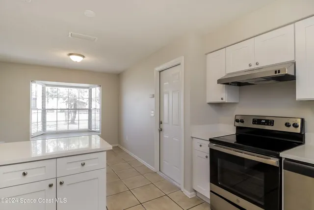 $1,850 | 1035 Country Club Boulevard, Titusville, FL 32780