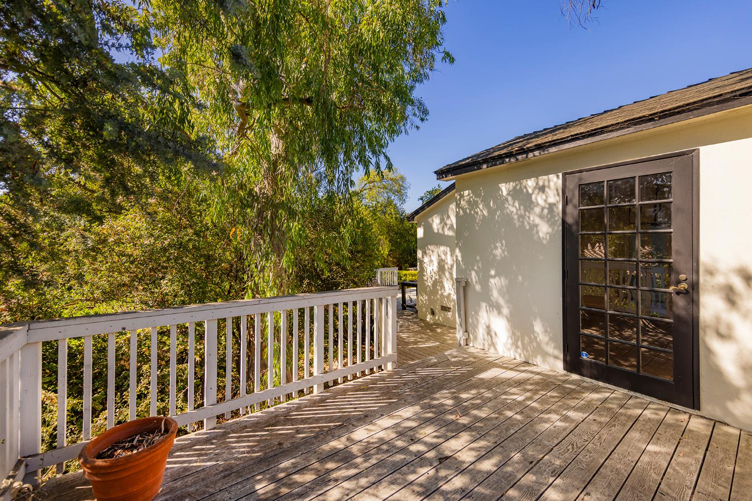 212 Foothill Road Ojai, CA 93023 - Photo 13 of 31