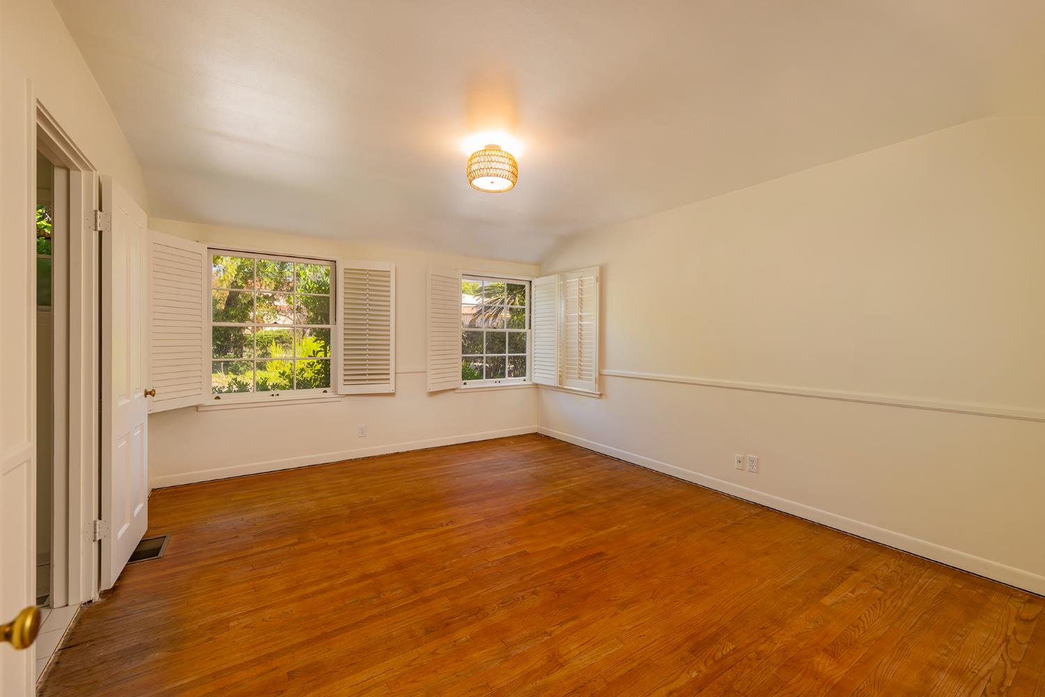 212 Foothill Road Ojai, CA 93023 - Photo 26 of 31