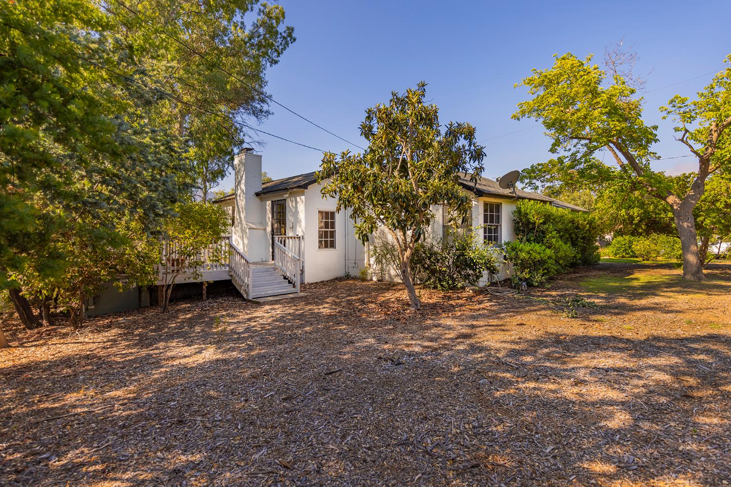 212 Foothill Road Ojai, CA 93023 - Photo 10 of 31