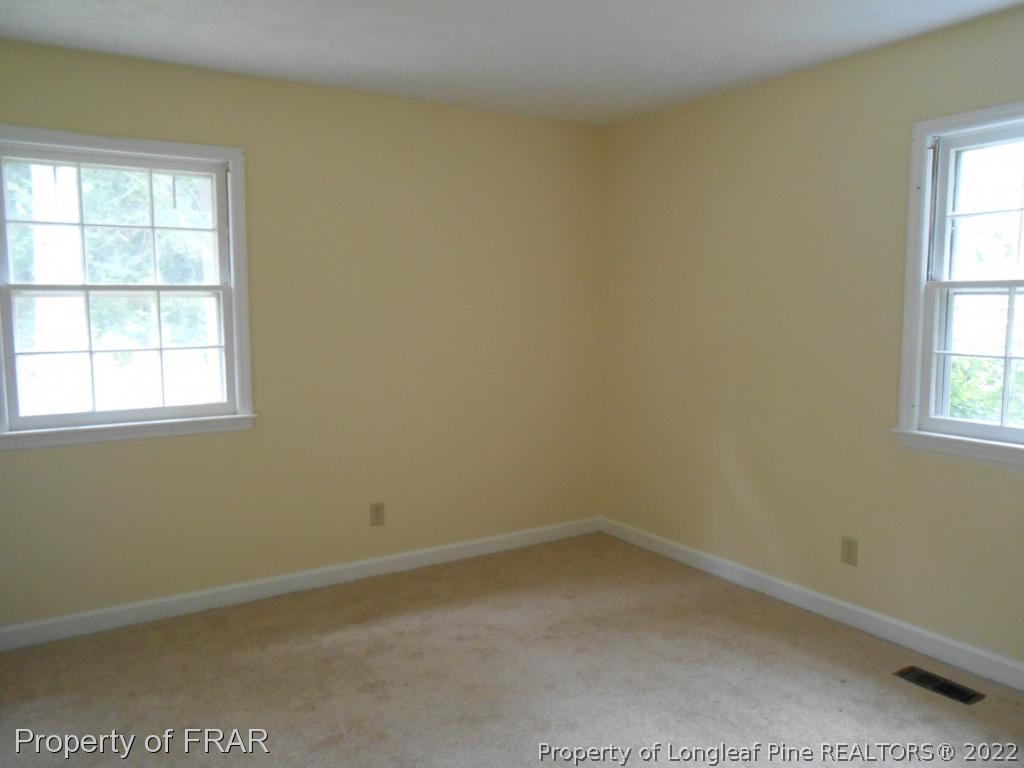 3303 Meadow Road Lumberton, NC 28358 - Photo 6 of 12 Gallery Image 6