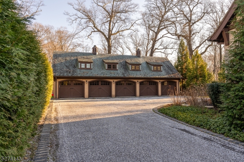 12 Canfield Road Morristown, NJ 07960 - Photo 11 of 49