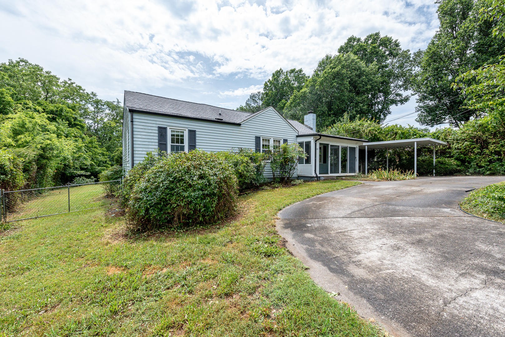 515 South Ruth Street Maryville, TN 37803 - Photo 3 of 24 Gallery Image 3