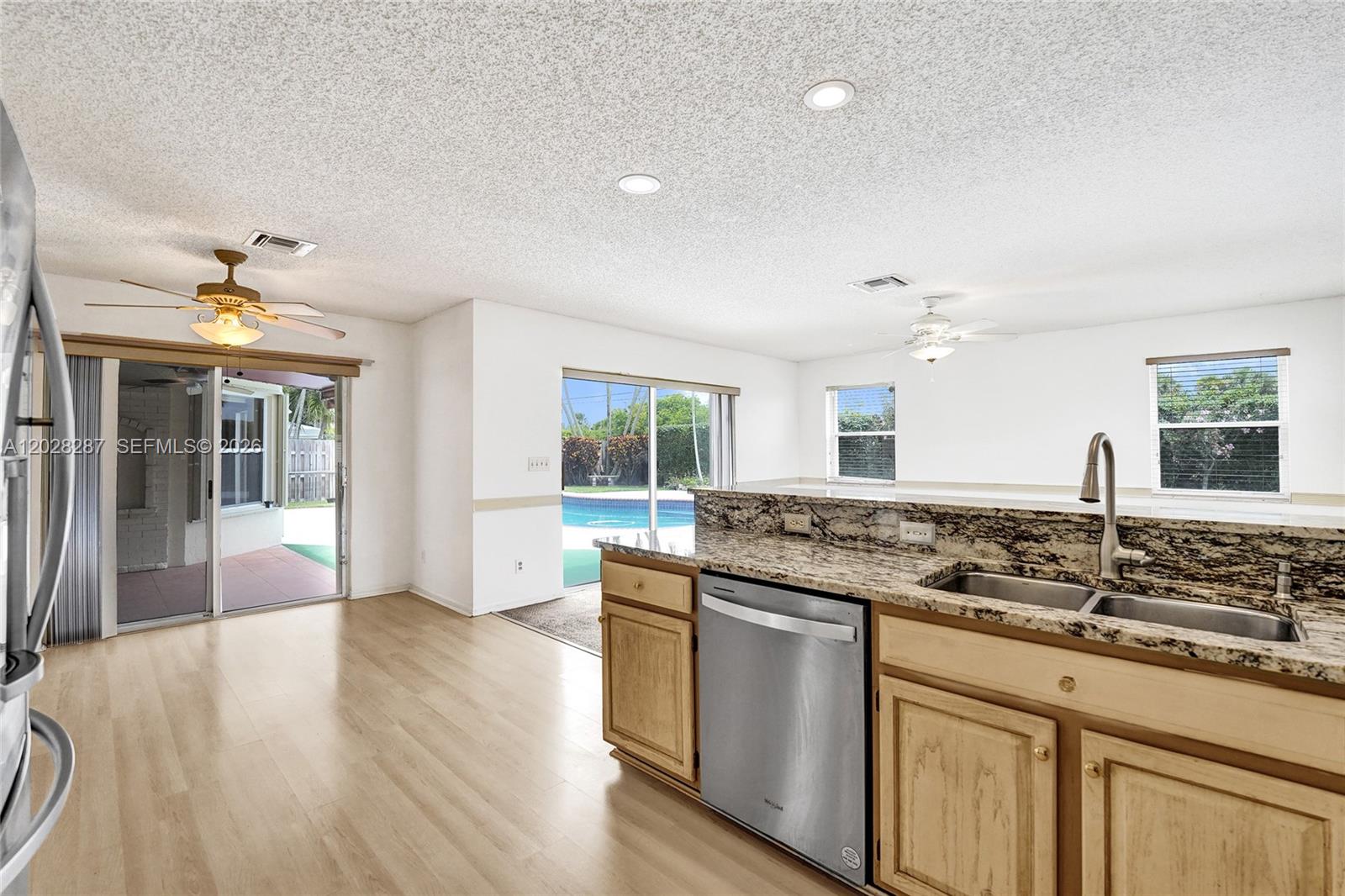 8860 Southern Orchard Road South Davie, FL 33328 - Photo 14 of 39