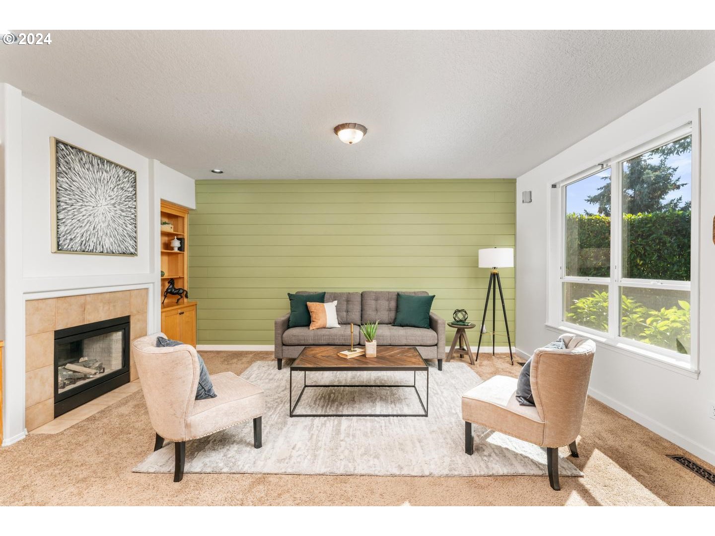 16640 Southwest Whitetail Lane Beaverton, OR 97007 - Photo 20 of 48 Family Room