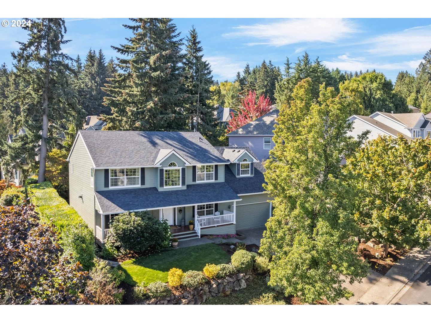 16640 Southwest Whitetail Lane Beaverton, OR 97007 - Photo 2 of 48 Gallery Image 2