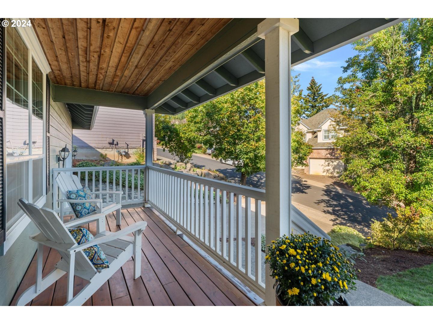 16640 Southwest Whitetail Lane Beaverton, OR 97007 - Photo 6 of 48 Porch