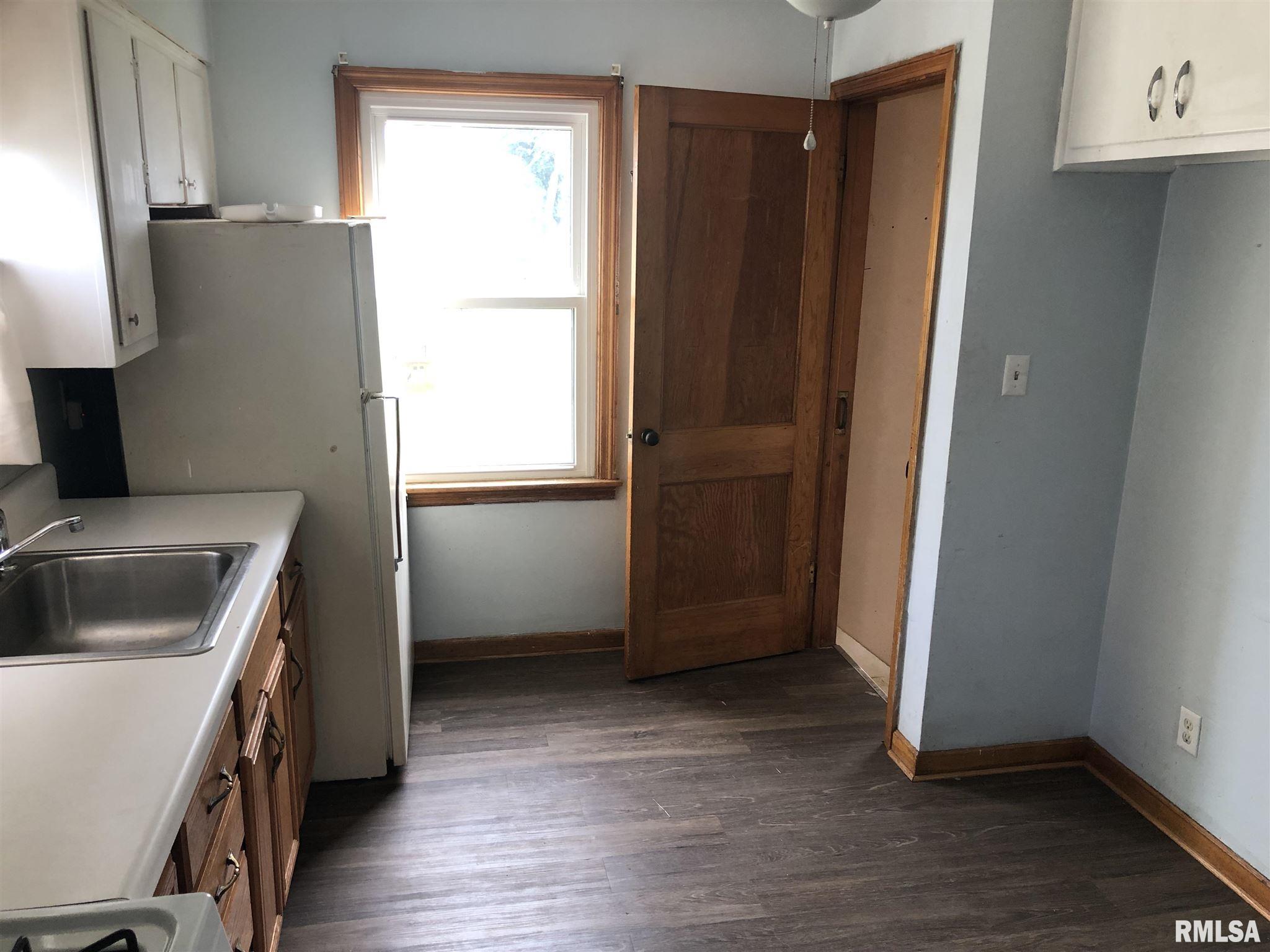 1612 East Keys Avenue Springfield, IL 62702 - Photo 7 of 28 Gallery Image 7