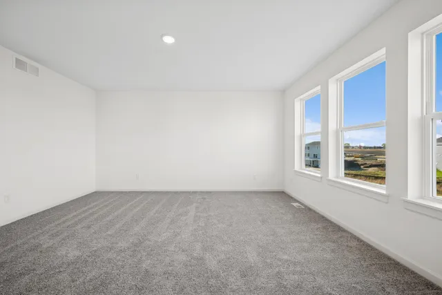 $685,000 | 11645 Hbr Circle North, Dayton, MN 55369