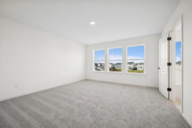 $685,000 | 11645 Hbr Circle North, Dayton, MN 55369