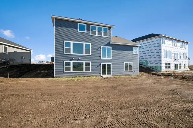 $685,000 | 11645 Hbr Circle North, Dayton, MN 55369