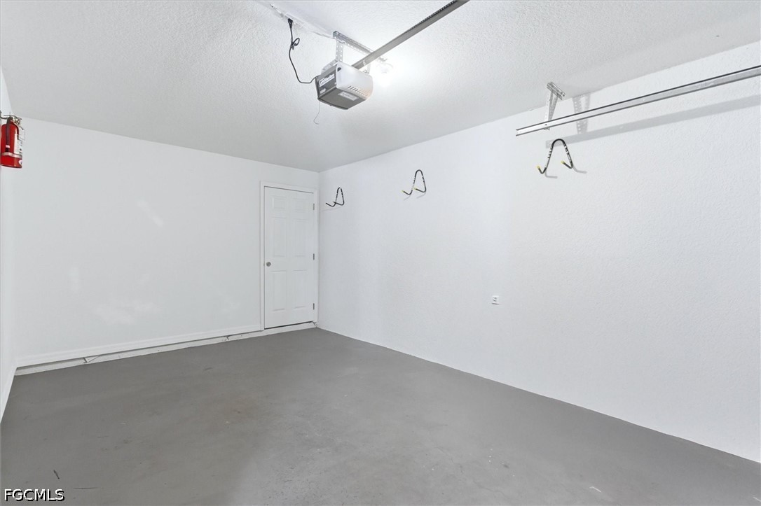 5257 Leeds Road Fort Myers, FL 33907 - Photo 24 of 30 a view of small space