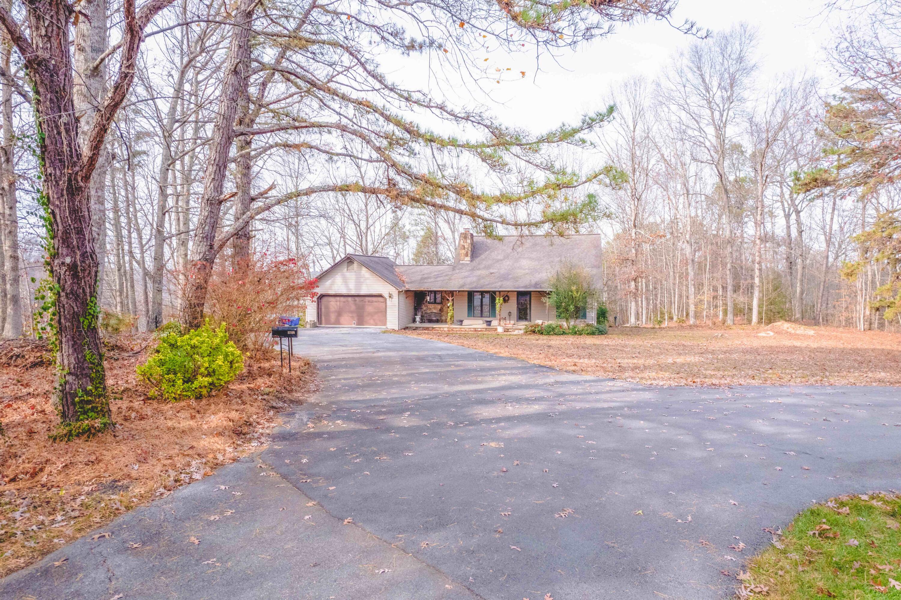 3740 Cabin Creek Road London, KY 40741 - Photo 36 of 68 012