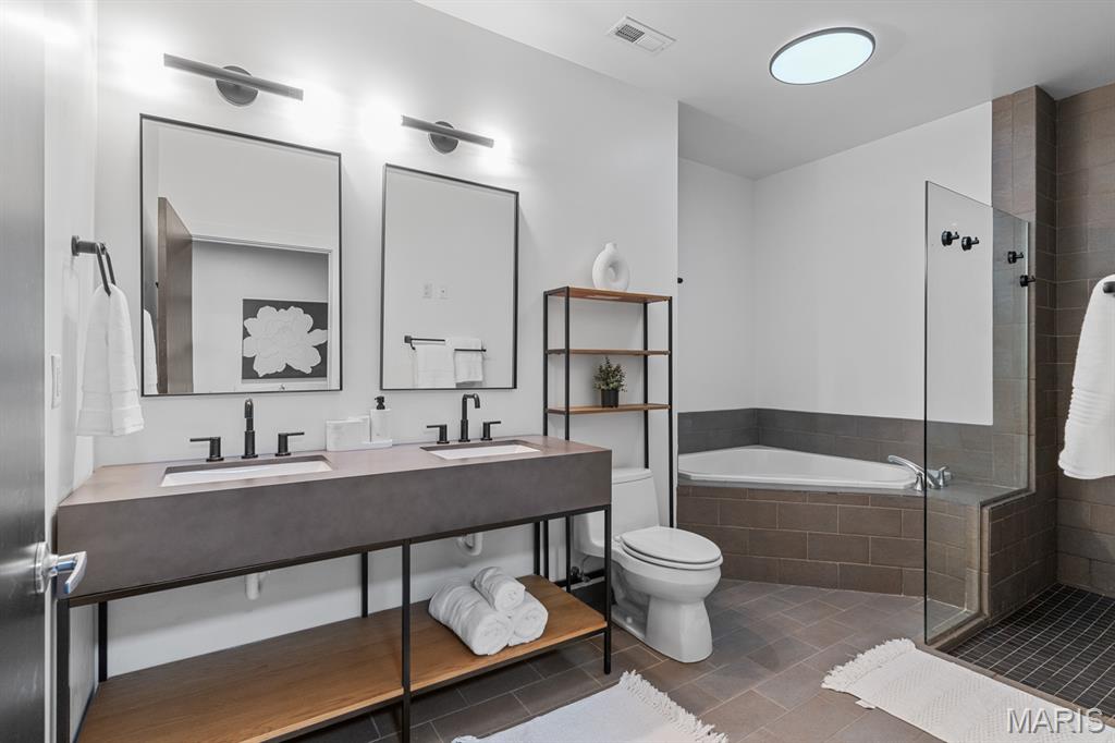 1015 Washington Avenue, Unit 501 St. Louis, MO 63101 - Photo 33 of 48