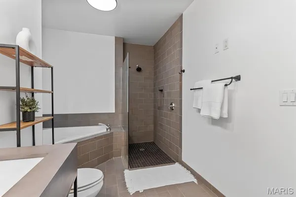 $198,250 | 1015 Washington Avenue, Unit 501, St. Louis, MO 63101