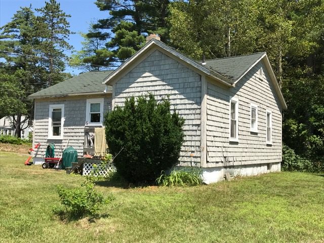 44 New Chester Road Hill, NH 03243 - Photo 4 of 26