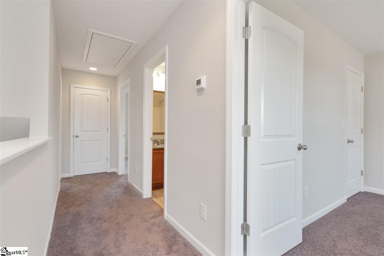 604 Autumn Breeze Walk Inman, SC 29349 - Photo 16 of 26 Gallery Image 16