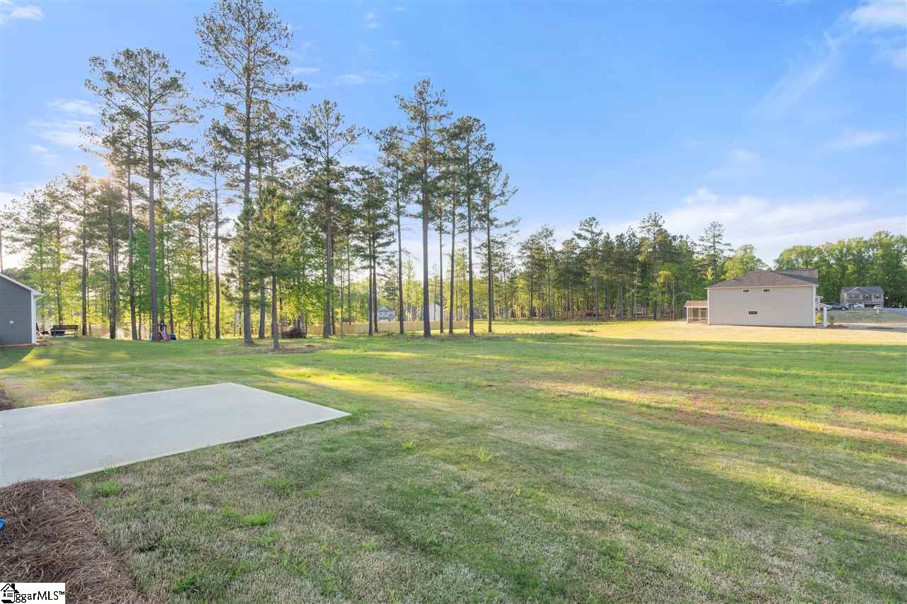 604 Autumn Breeze Walk Inman, SC 29349 - Photo 23 of 26 Gallery Image 23