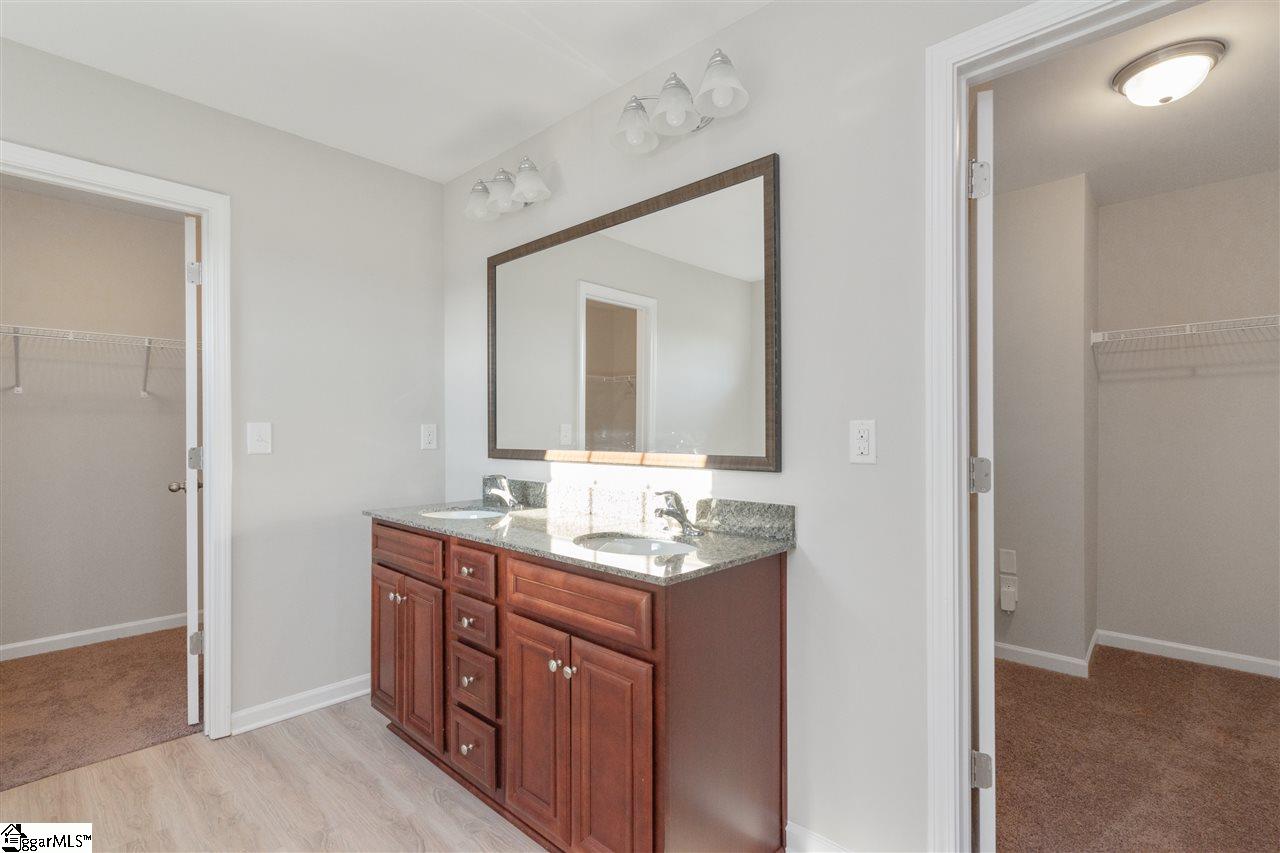 604 Autumn Breeze Walk Inman, SC 29349 - Photo 7 of 26 Gallery Image 7