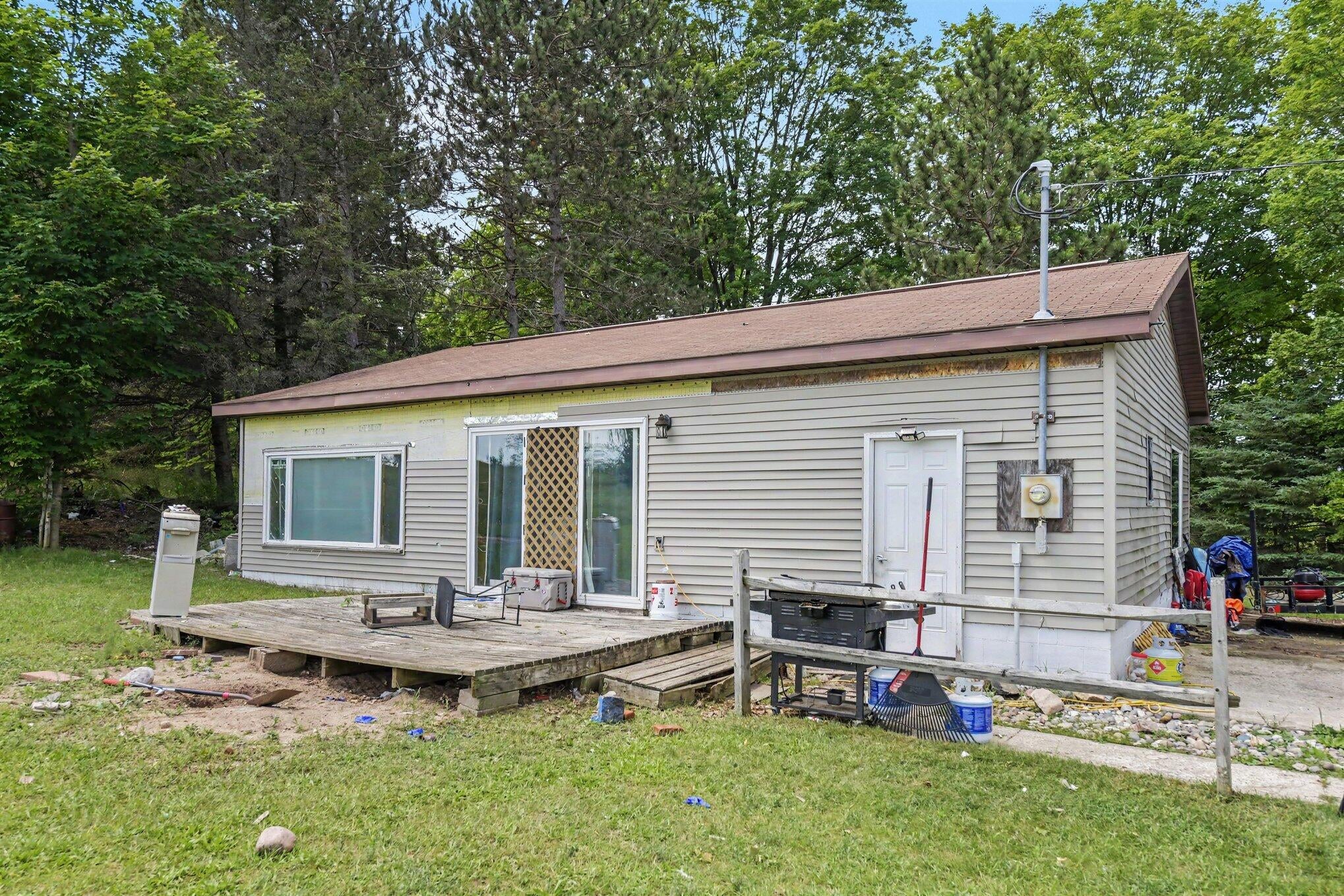3720 Rice Road Northwest Rapid City, MI 49676 - Photo 9 of 31 Gallery Image 9