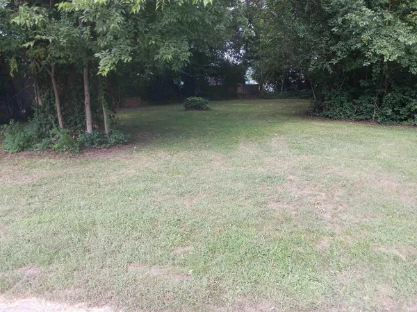 $29,900 | 229-231 West New Albany Avenue, Vincennes, IN 47591