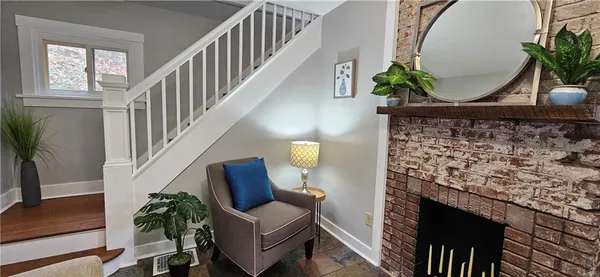 a view of entryway