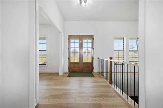 $1,149,900 | 2 Woodview Road, St. Joseph, MO 64507