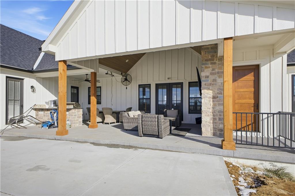 2 Woodview Road St. Joseph, MO 64507 - Photo 9 of 96