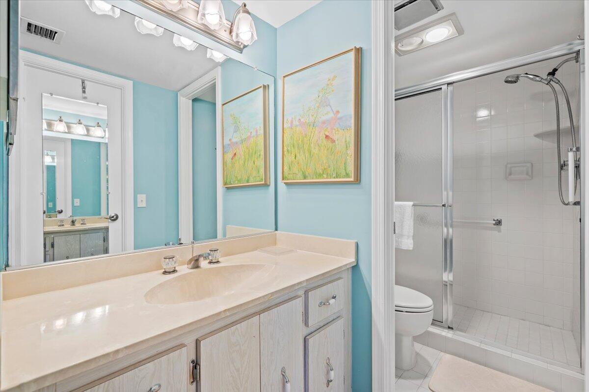 1190 Sugar Sands Boulevard, Unit 514 Riviera Beach, FL 33404 - Photo 22 of 30 37-LUX2632
