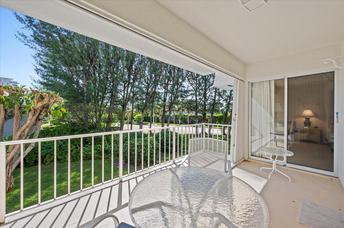 1190 Sugar Sands Boulevard, Unit 514 Riviera Beach, FL 33404 - Photo 25 of 30 40-LUX2657