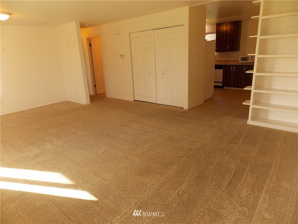 10239 Grove Road Southeast Yelm, WA 98597 - Photo 5 of 18 Gallery Image 5