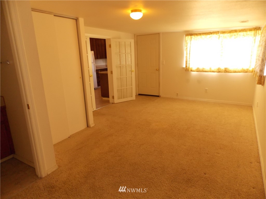 10239 Grove Road Southeast Yelm, WA 98597 - Photo 10 of 18 Gallery Image 10