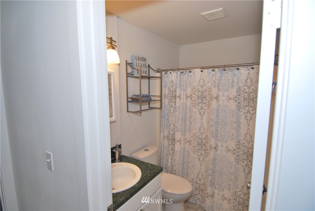 18485 Rudolph Loop Northeast Poulsbo, WA 98370 - Photo 11 of 15 Gallery Image 11
