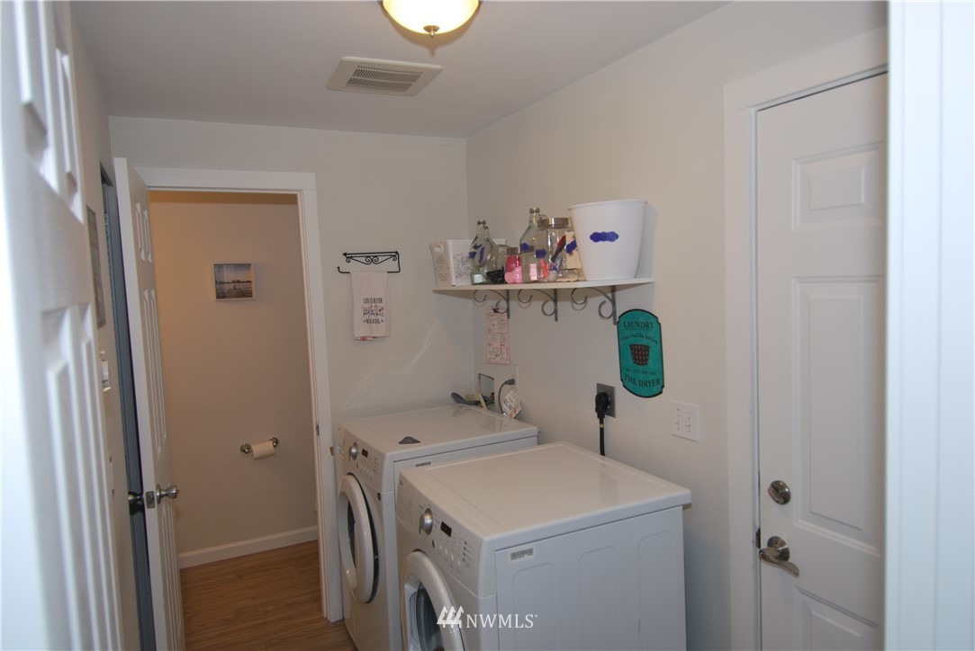 18485 Rudolph Loop Northeast Poulsbo, WA 98370 - Photo 14 of 15 Gallery Image 14