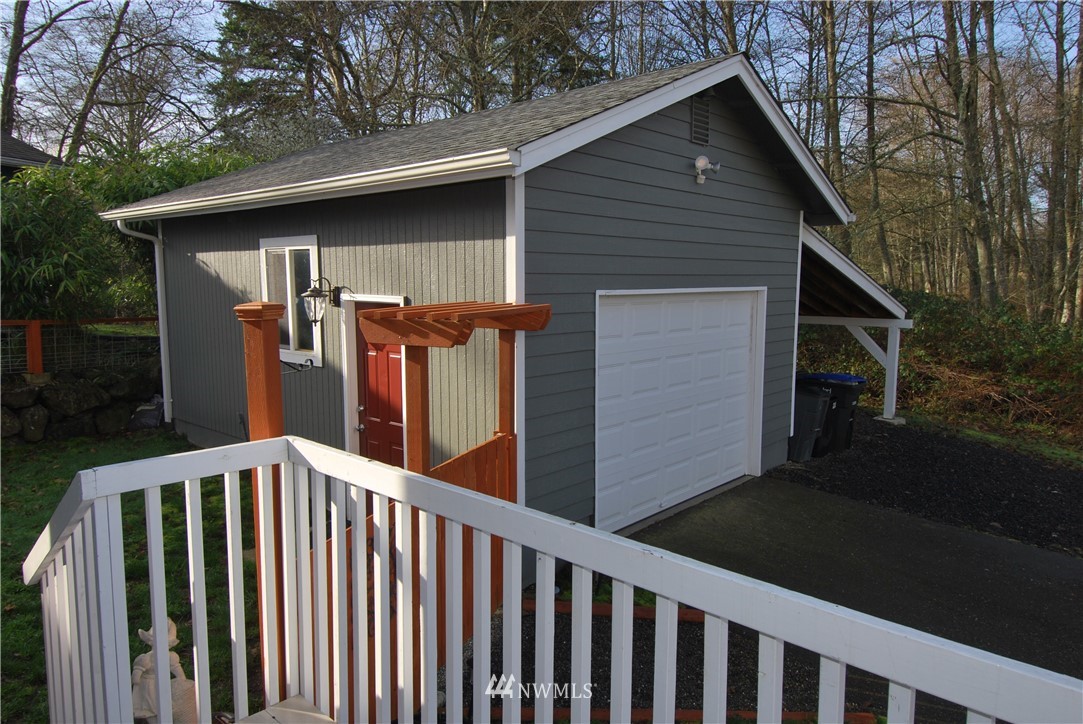 18485 Rudolph Loop Northeast Poulsbo, WA 98370 - Photo 3 of 15 Gallery Image 3