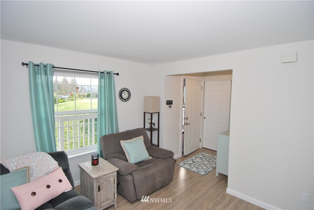 18485 Rudolph Loop Northeast Poulsbo, WA 98370 - Photo 8 of 15 Gallery Image 8