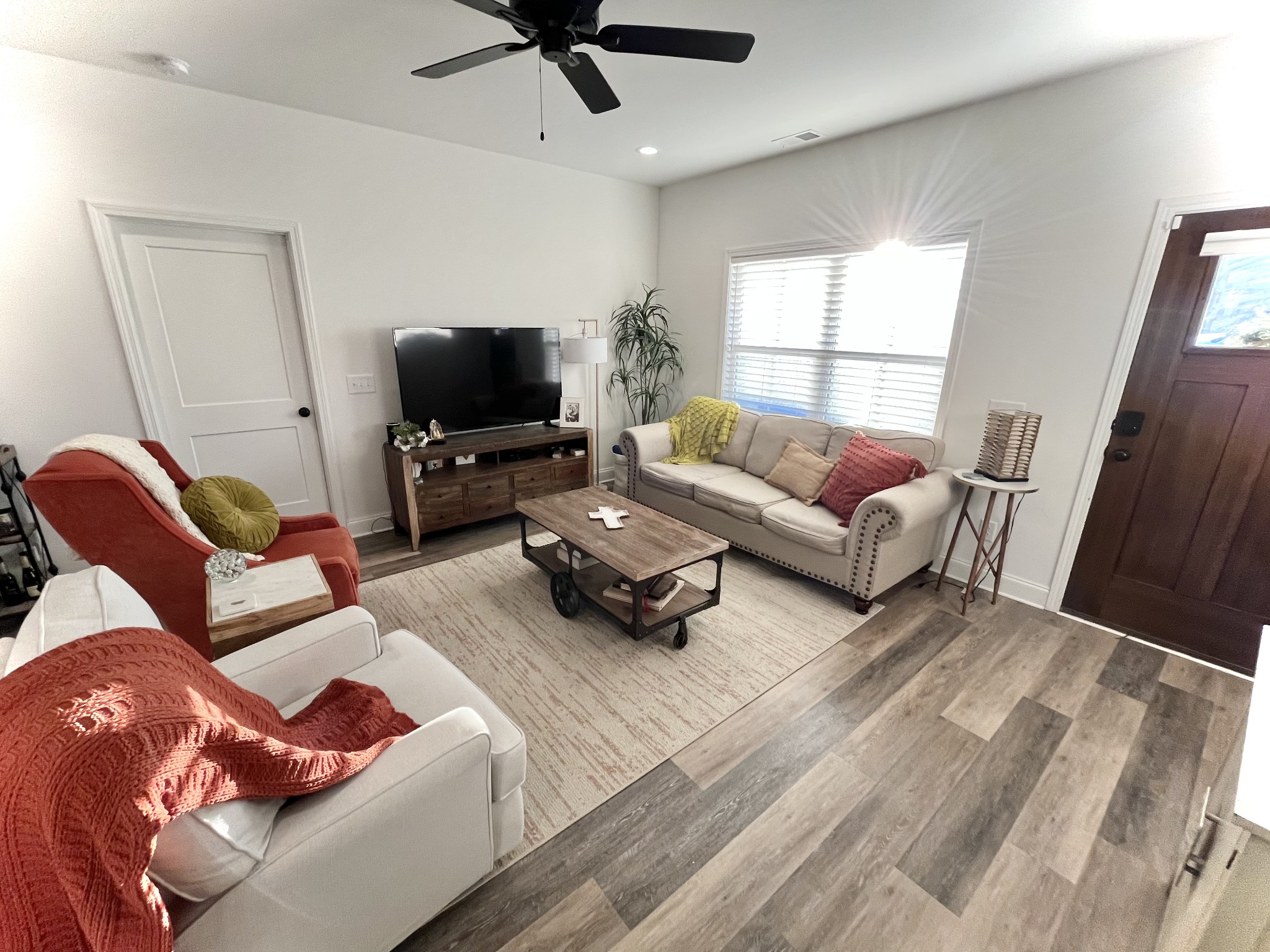 812 Calista Road White House, TN 37188 - Photo 3 of 19 Gallery Image 3