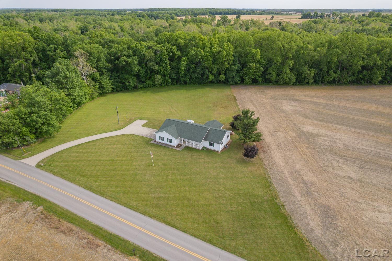13525 Lawrence Road Hudson, MI 49247 - Photo 43 of 50