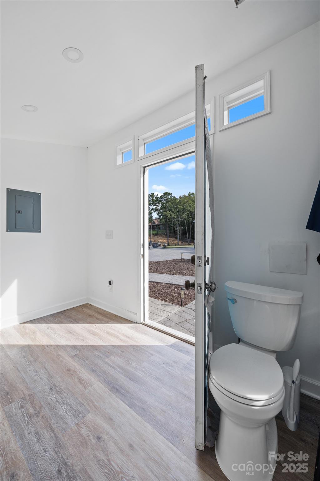 1075 Retreat Way Ridgeway, SC 29130 - Photo 45 of 48 a bathroom with a toilet and a shower