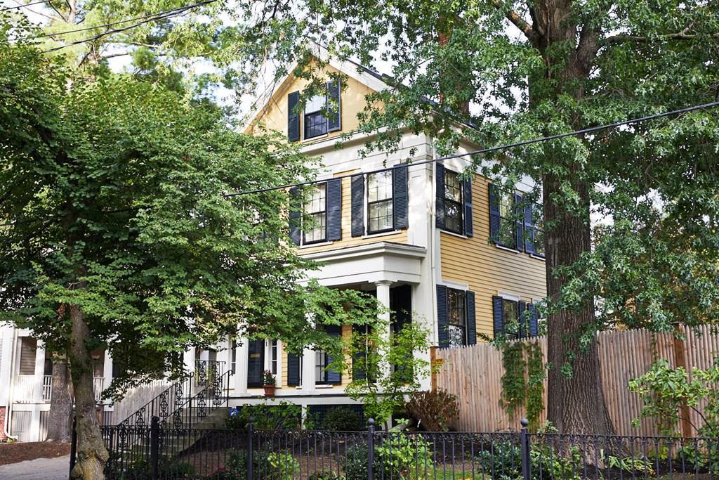 8 Ellery Street Cambridge, MA 02138 - Photo 1 of 27