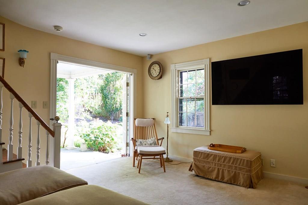 8 Ellery Street Cambridge, MA 02138 - Photo 11 of 27