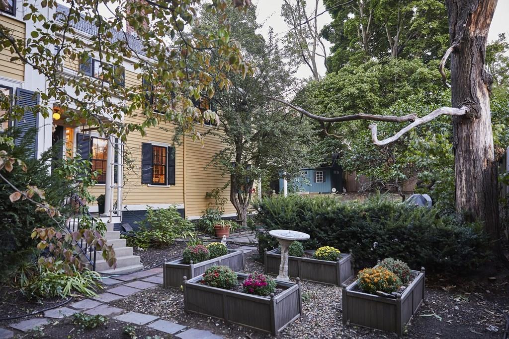 8 Ellery Street Cambridge, MA 02138 - Photo 26 of 27